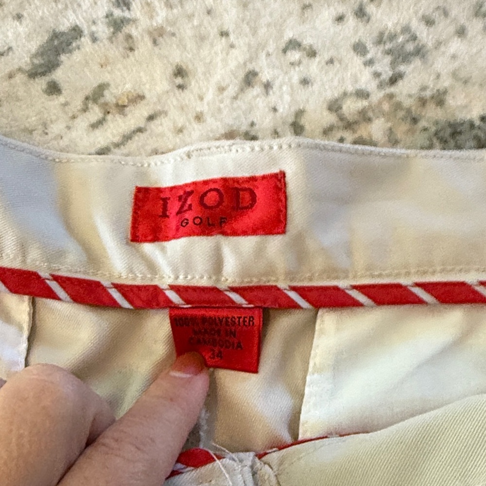 😀 Izod Men's Cream Flat Front Shorts - Picture 2 of 2